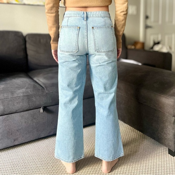 Khaite Rachel Patch Pocket Flare Jeans - Light Blue
Denim Austin - Size 28 - Picture 3 of 13